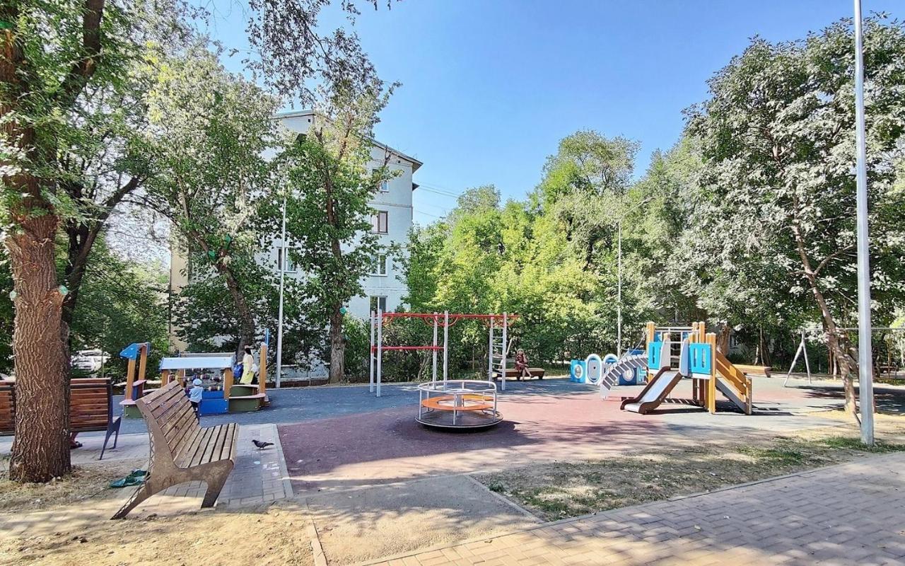 Апартаменты 10-Й Микрорайон, 5А Almaty Luaran gambar